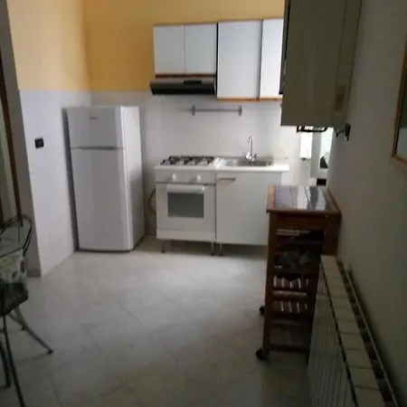 Διαμέρισμα Ampio E Fornito In Zona Centrale