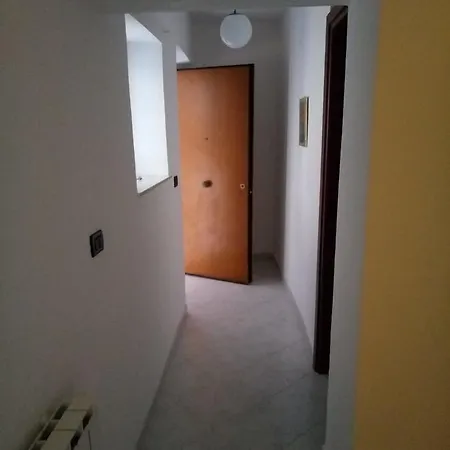Ampio E Fornito In Zona Centrale Διαμέρισμα Γένοβα